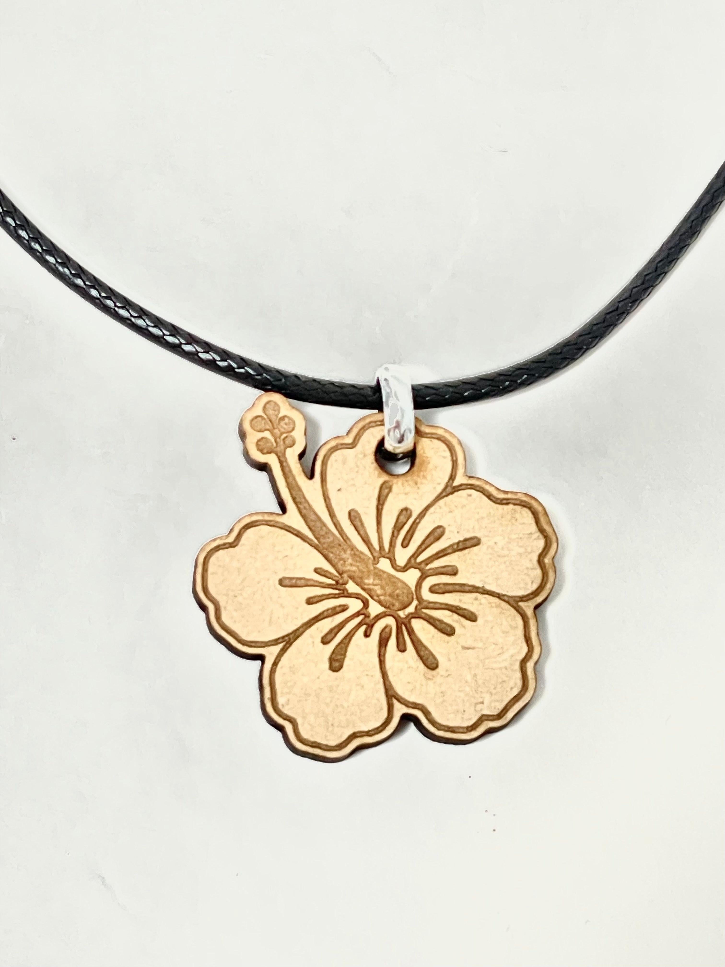Artesanía de Puerto Rico- Collar souvenir amapola en madera