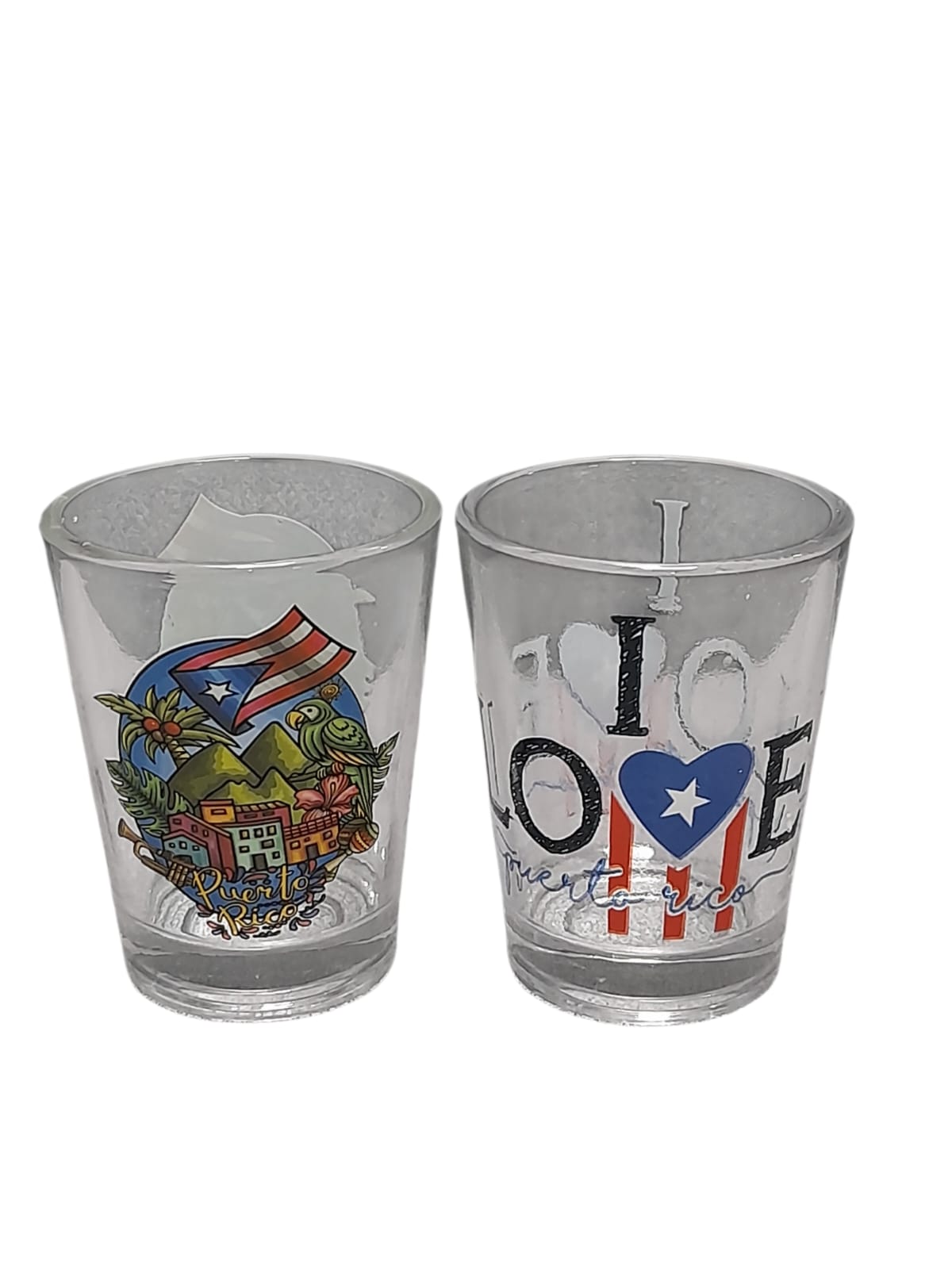 Souvenir - Set de 2 Shot Glasses de diseños Boricuas