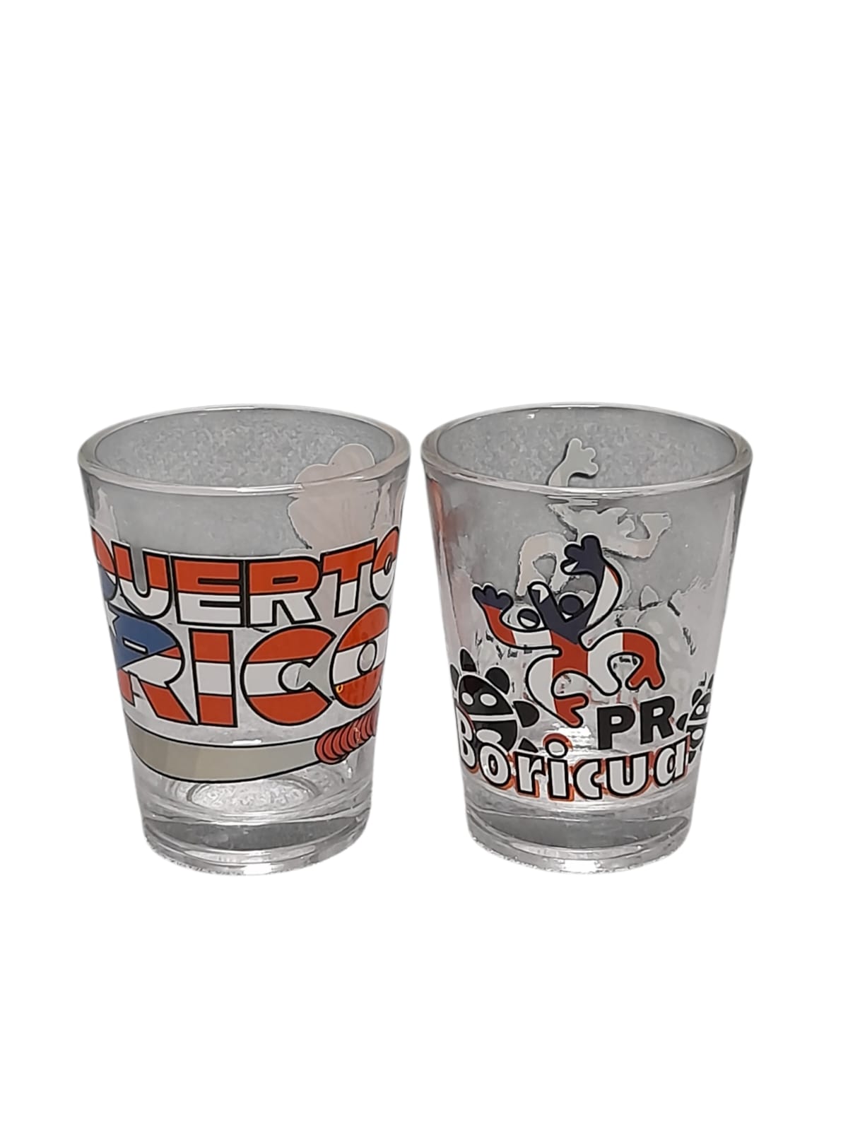 Souvenir - Set de 2 Shot Glasses de diseños Boricuas