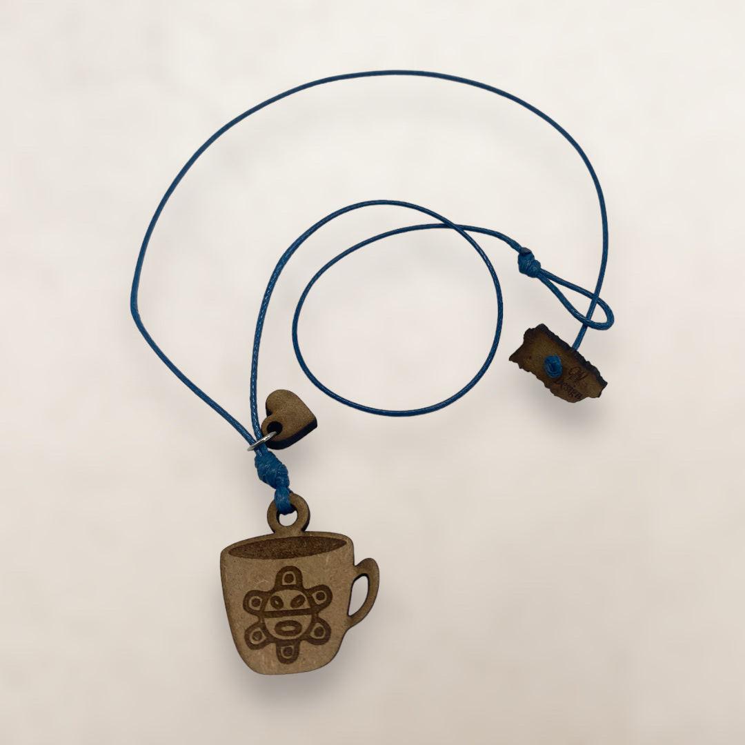Artesanía en Madera - Collar Taza Sol Taino *One Size*