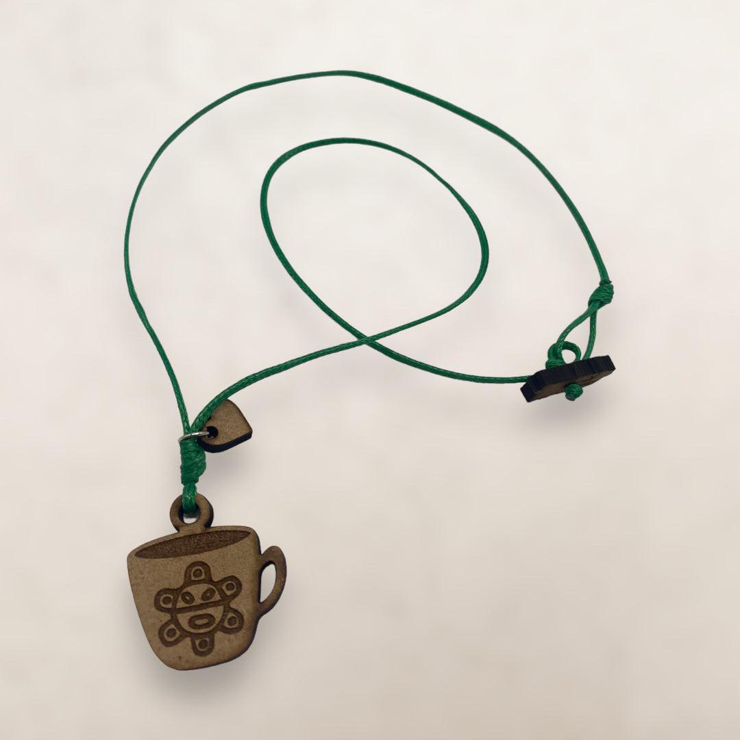 Artesanía en Madera - Collar Taza Sol Taino *One Size*