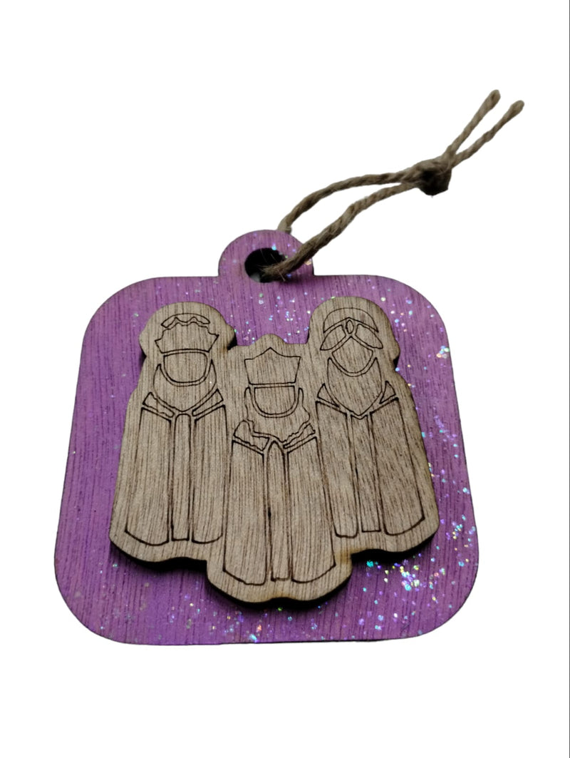 Artesanía en Madera - Ornamentos Tres Reyes Magos en Relieve (de frente) 3'' aprox.