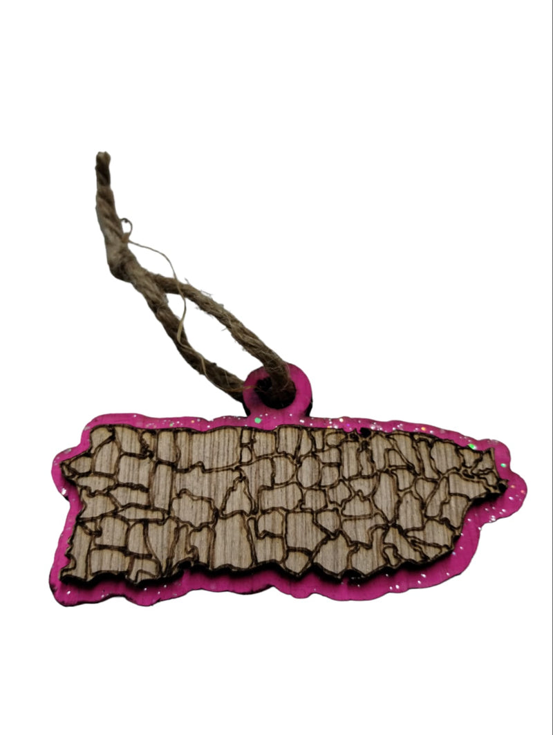 Artesanía en Madera - Ornamentos Mapa De Puerto Rico 3.5'' aprox.