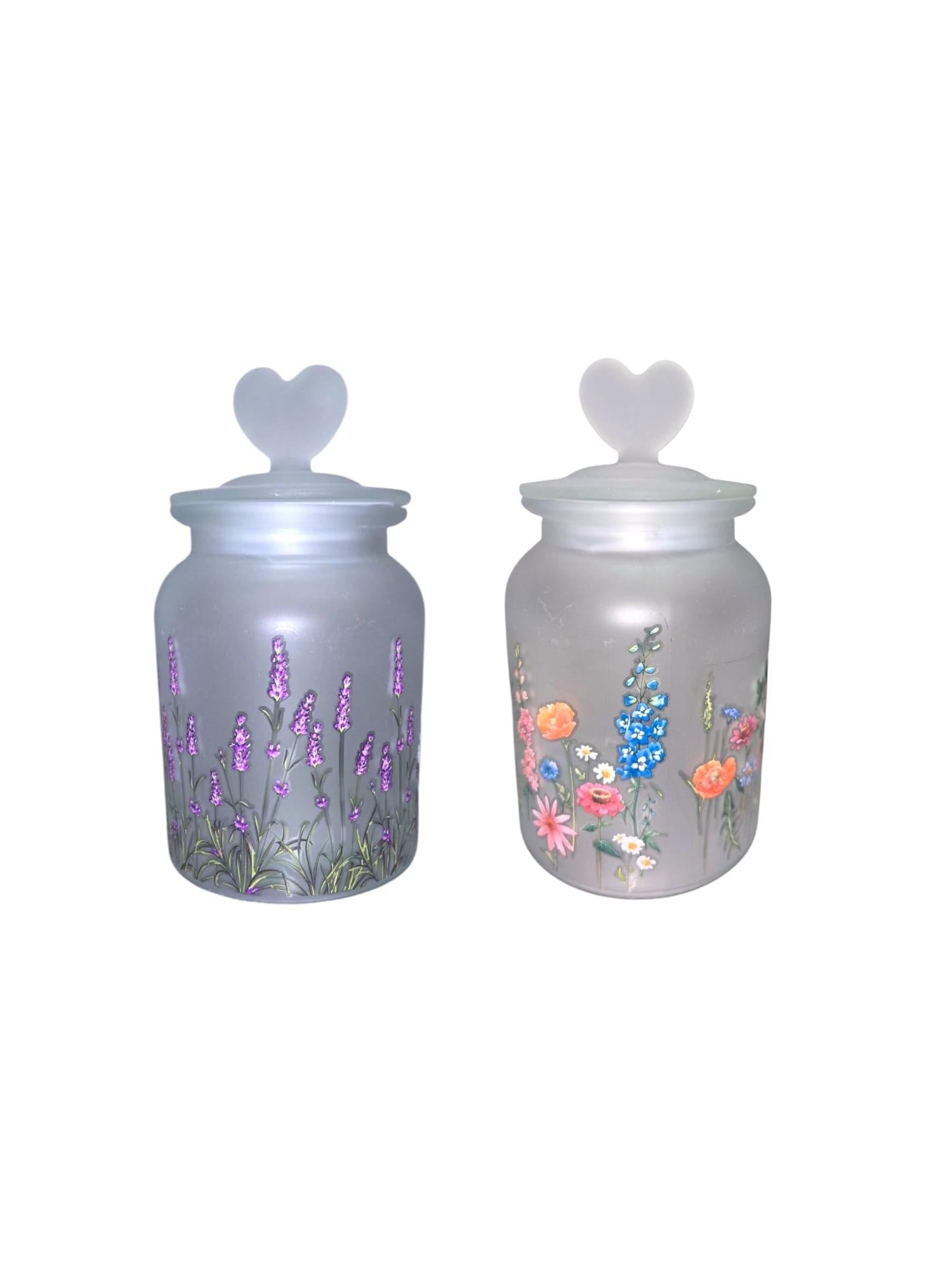 MD Lavender Flowers Canister w Lid
