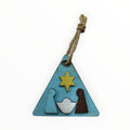 Artesanía en Madera - Ornamentos Triangulo Nacimiento 2.8'' aprox.