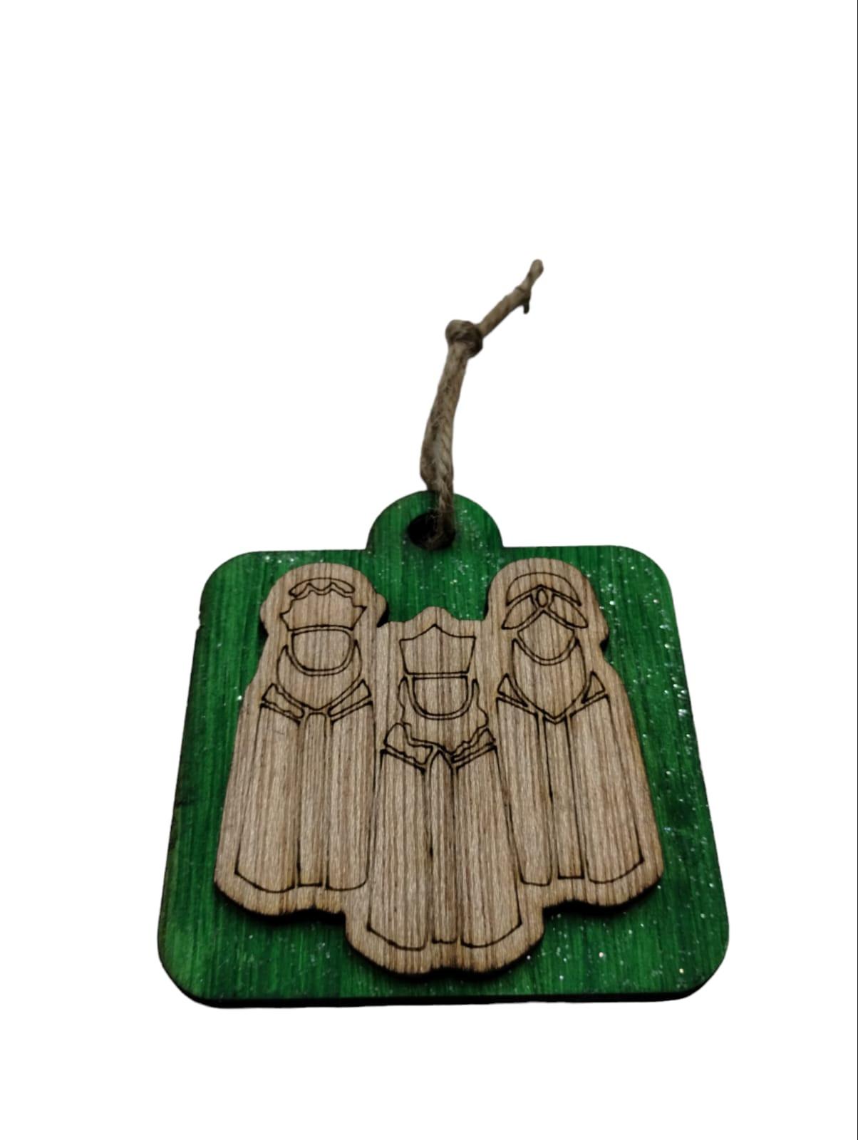 Artesanía en Madera - Ornamentos Tres Reyes Magos en Relieve (de frente) 3'' aprox.