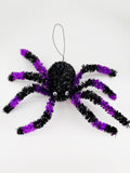 Halloween- Arañas para colgar 3"x8" (colores a escoger)
