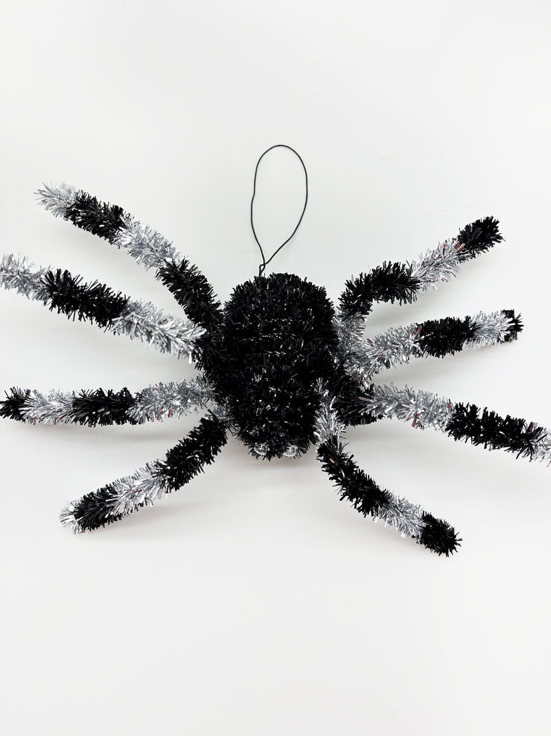 Halloween- Arañas para colgar 3"x8" (colores a escoger)