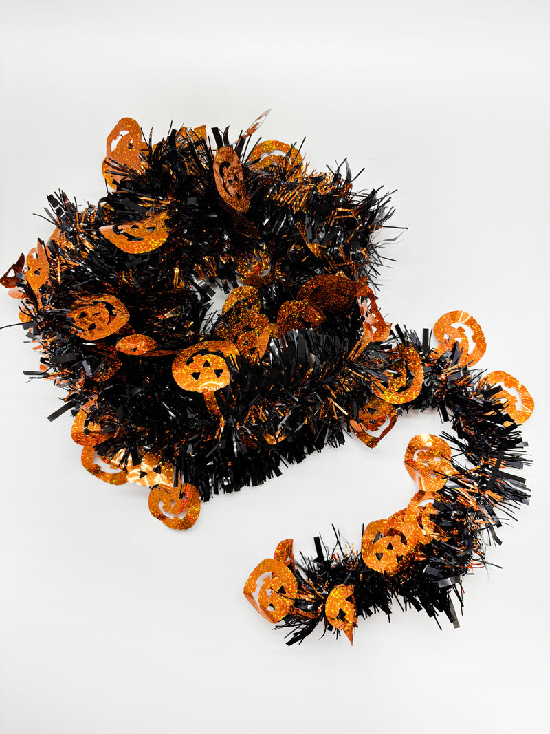 Halloween- Guirnalda 9' con detalles de calabazas (colores a escoger)
