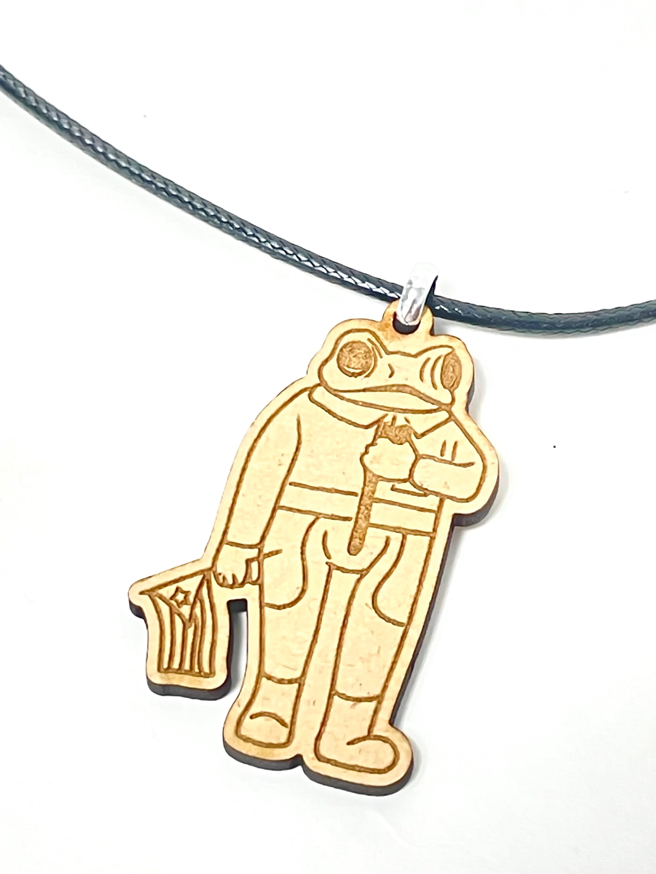 Artesanía de Puerto Rico-  Collar souvenir sapito concho