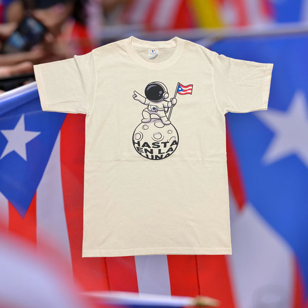 Souvenir de Puerto Rico - Camisas Blancas ''Hasta en la Luna'' T-SHIRT