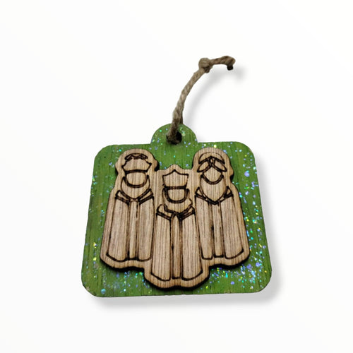 Artesanía en Madera - Ornamentos Tres Reyes Magos (de frente) 3'' aprox.