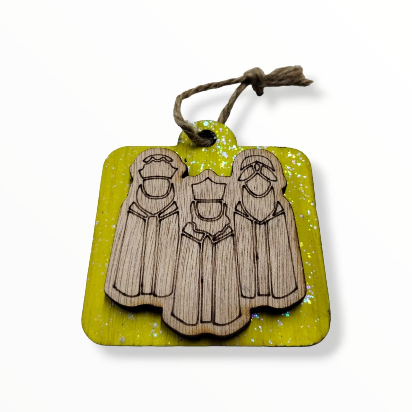 Artesanía en Madera - Ornamentos Tres Reyes Magos (de frente) 3'' aprox.