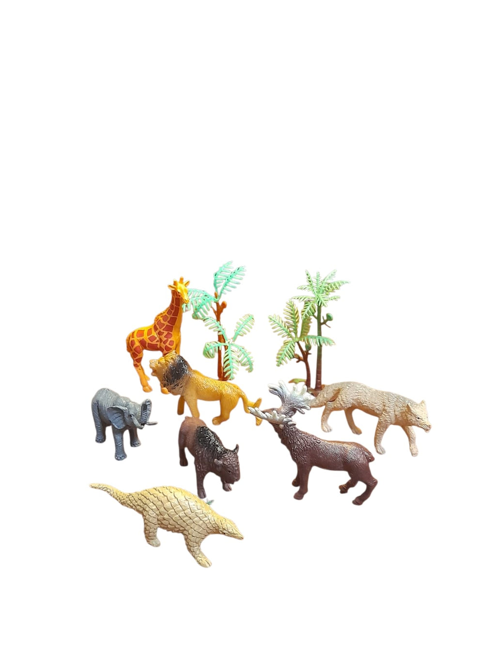 Figuras de Animales Terrestres y Palmeras