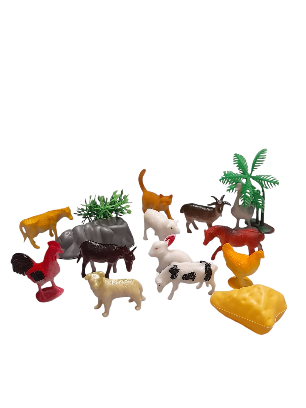 Set de 16 Mini Figuras de Animales con Accesorios