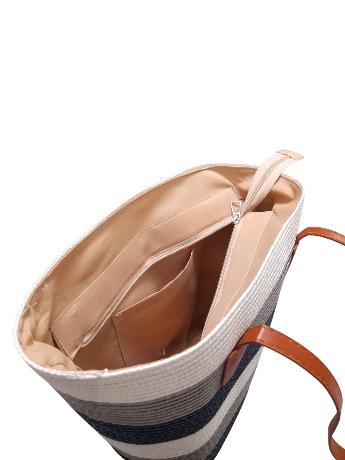 Set de Bolsos y Sombreros Playeros a Juego