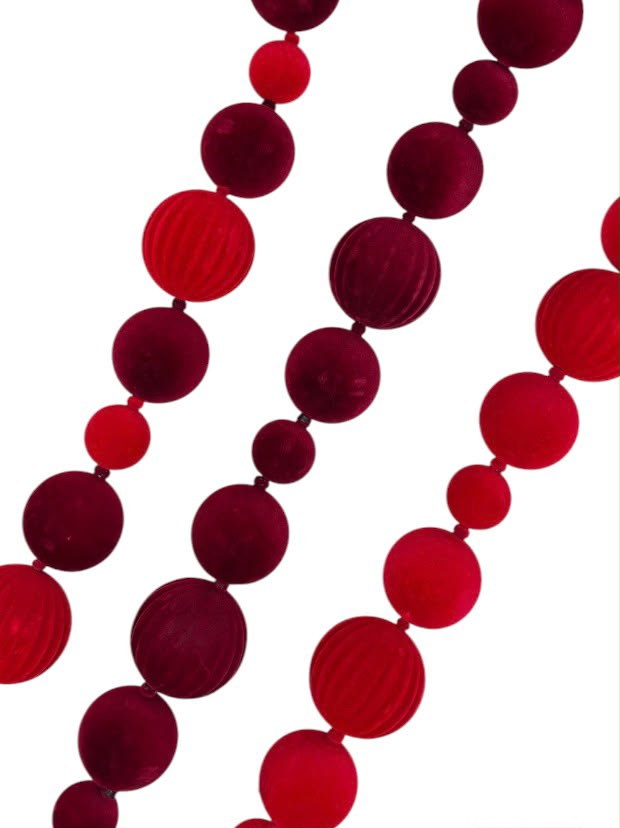 Garland Navideño de Esferas de Terciopelo – 6 ft