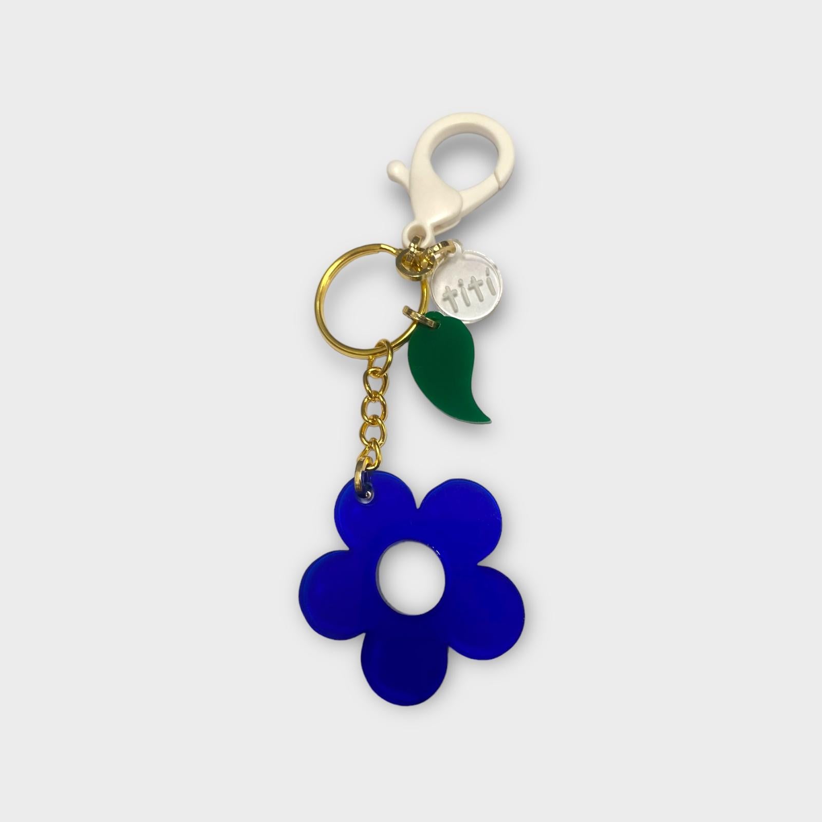 Puerto Rican Crafts - Blue Flower Keychains for Mothers