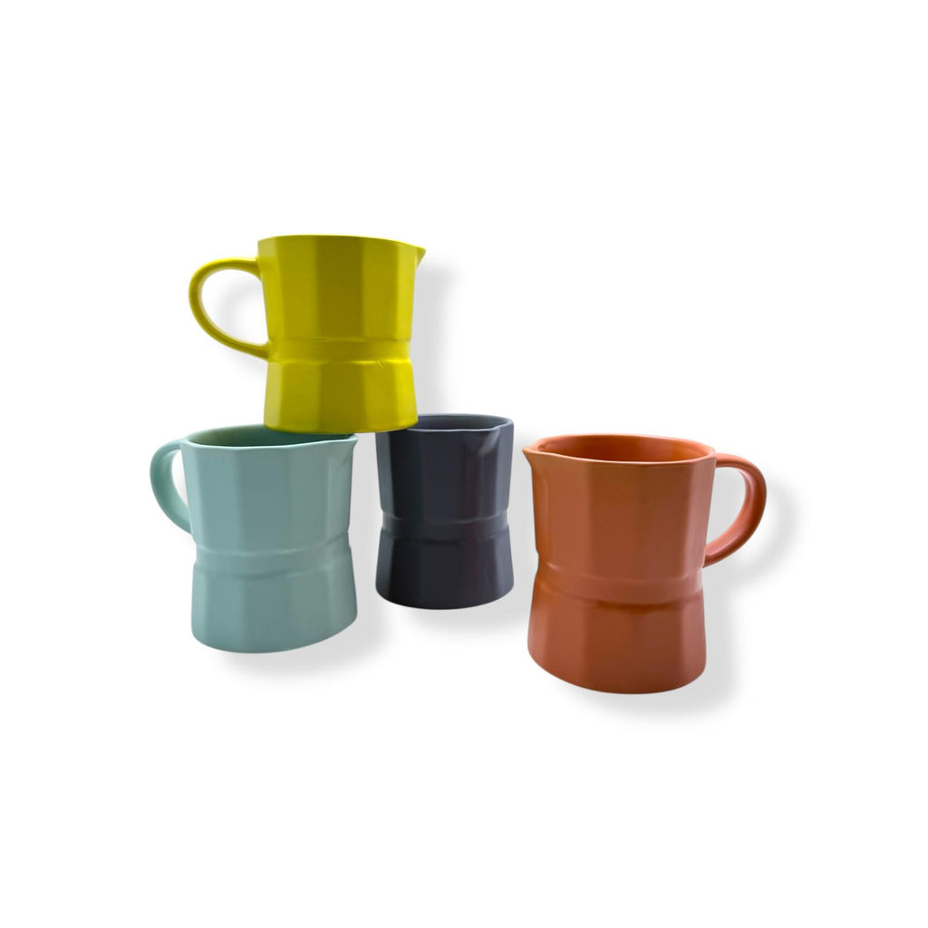 Tazas en Forma de Greca (Variedad de Colores)