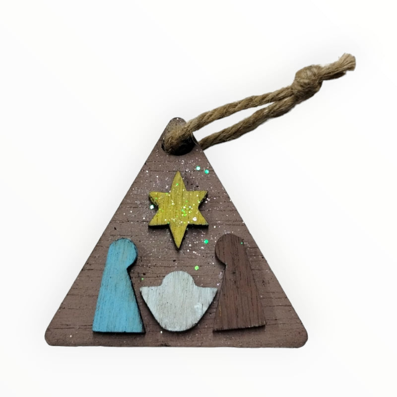 Artesanía en Madera - Ornamentos Triangulo Nacimiento 2.8'' aprox.
