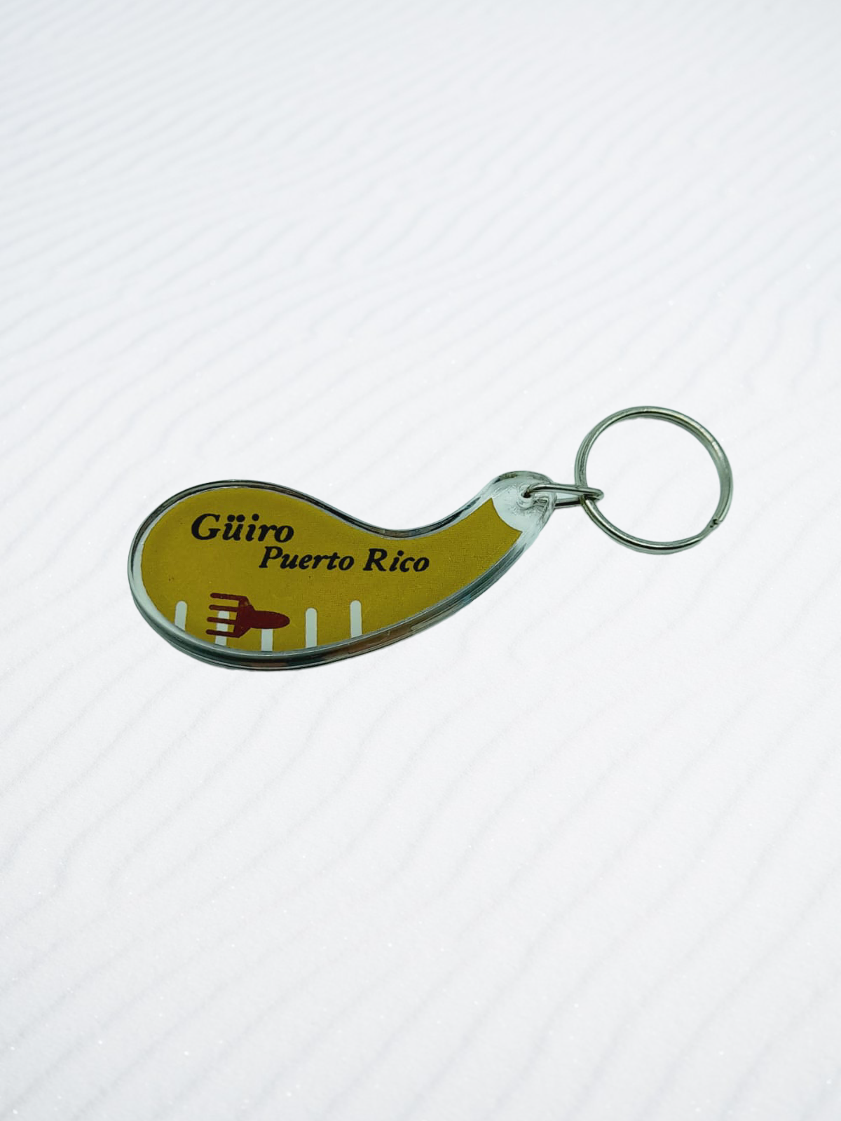 Souvenir de Puerto Rico | Llavero Plástico- Güiro.