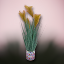 Planta Artificial con Hojas Lineales y Plumas *NO ENVÍOS POR CORREO*.