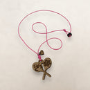 Artesanía en Madera - Collar Maracas con Símbolos Taínos *One Size*