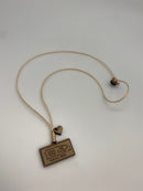 Artesanía en Madera - Collar Tablilla ''Puerto Rico 100 x 35'' *One Size*