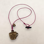 Artesanía en Madera - Collar Taza Sol Taino *One Size*