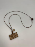 Artesanía en Madera - Collar Tablilla ''Puerto Rico 100 x 35'' *One Size*