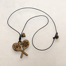 Artesanía en Madera - Collar Maracas con Símbolos Taínos *One Size*