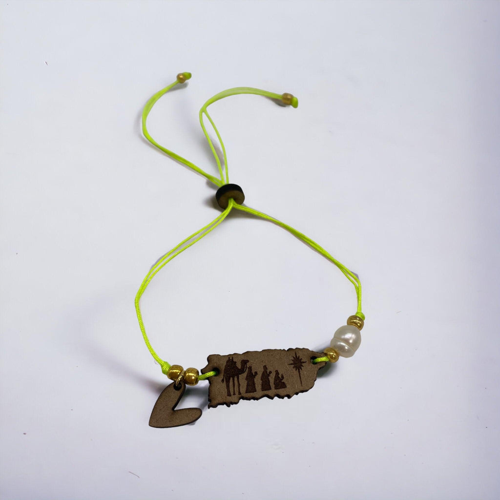 Artesanía en Madera - Pulsera Mapa de Puerto Rico con Reyes Magos  *One Size*