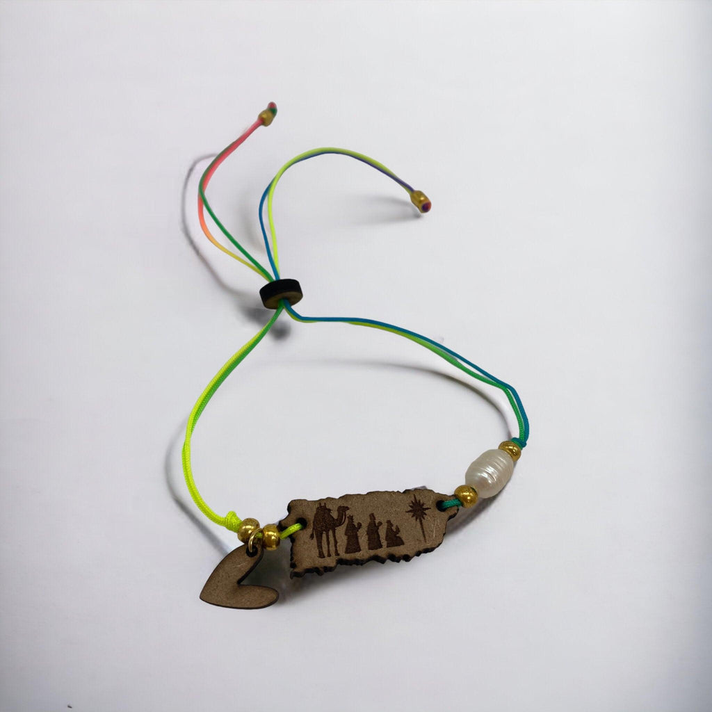 Artesanía en Madera - Pulsera Mapa de Puerto Rico con Reyes Magos  *One Size*