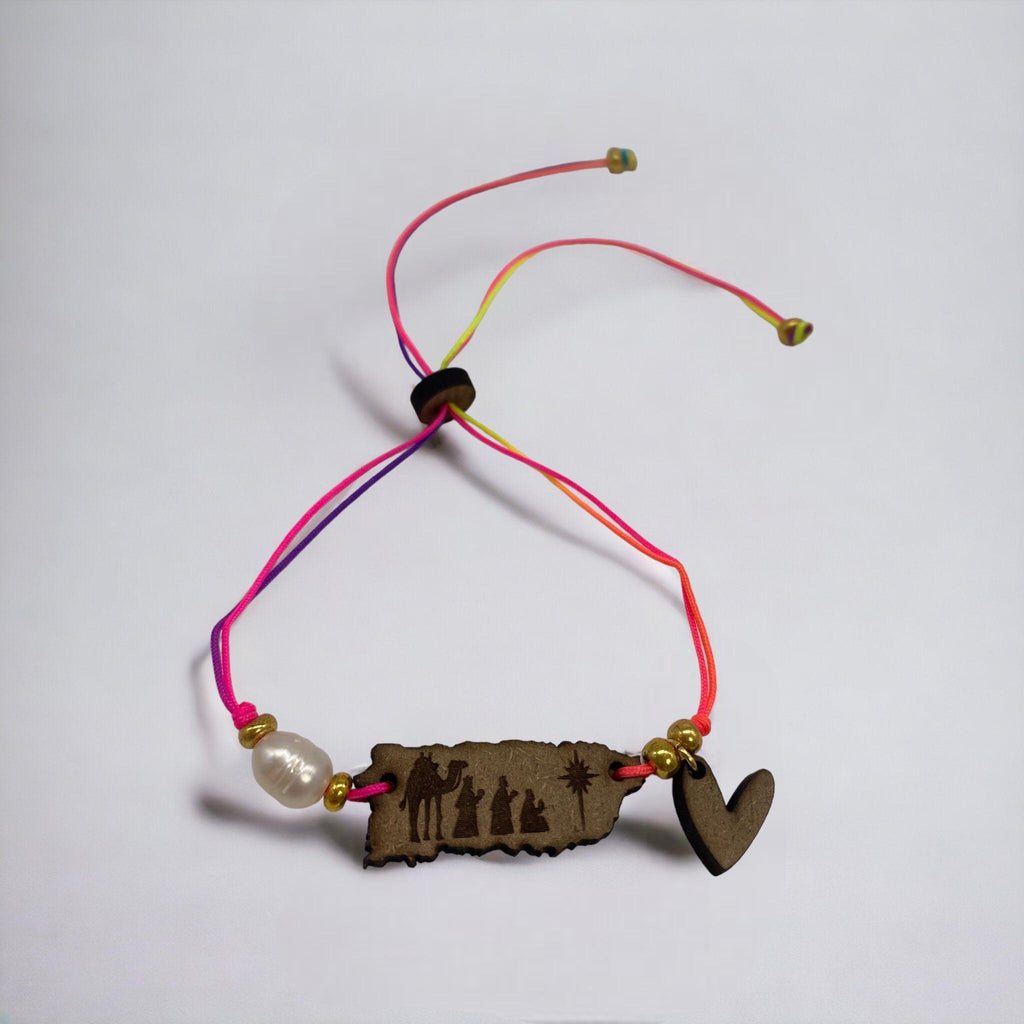 Artesanía en Madera - Pulsera Mapa de Puerto Rico con Reyes Magos  *One Size*