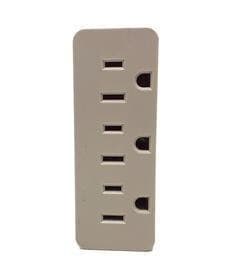 Enchufe de Pared (3 Outlet).